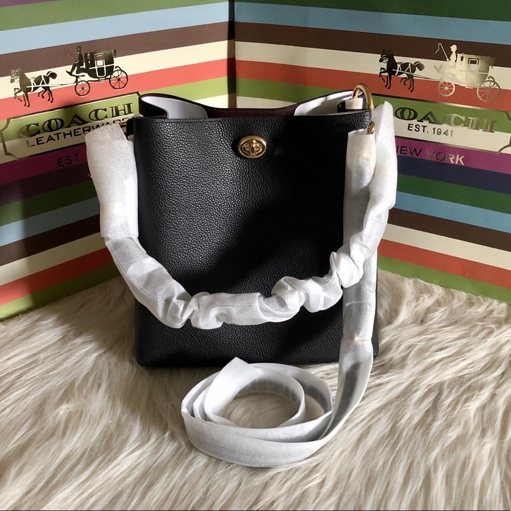 ❗️SOLD❗️NWT COACH CHARLIE BUCKET BAG BLACK LEATHER